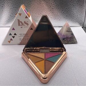 💖3-$50 Eyeshadow Palette
Lys Beauty "Love Your Self" 
Brand New in box